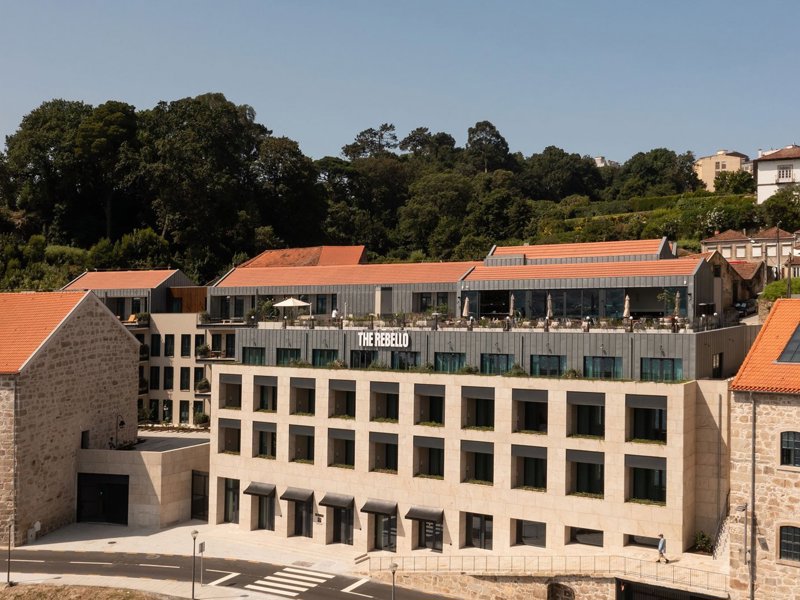 The Rebello hotel on the hillside across from Porto